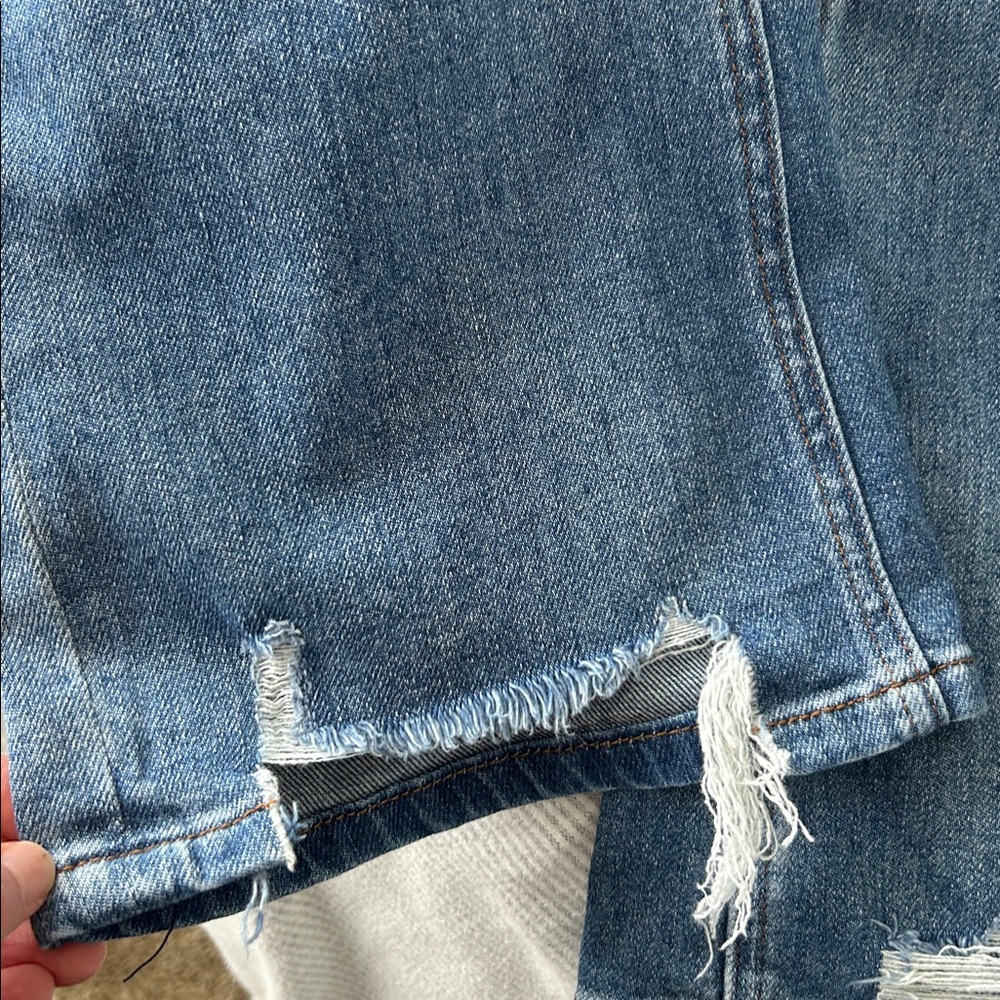 Kut Kelsey Fab Ankle Flare Jean, 6 - Picture 10 of 10